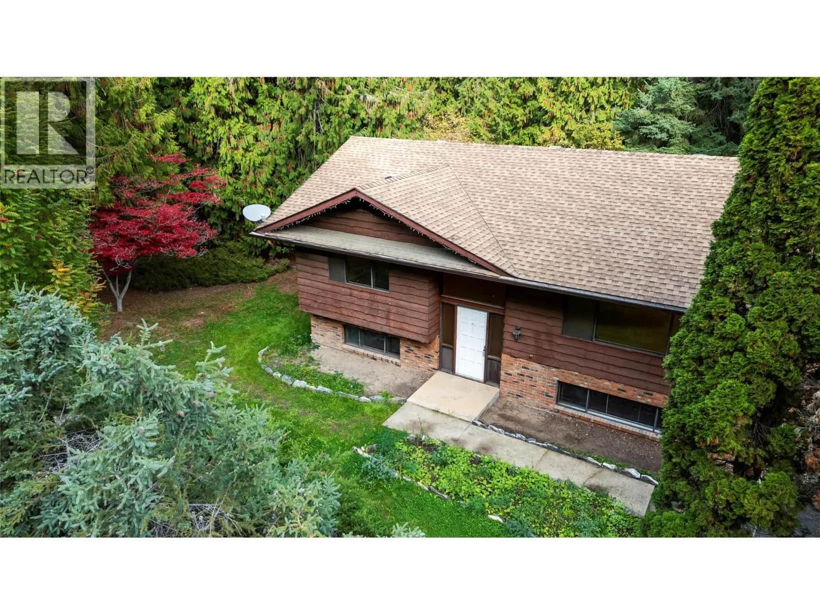 2455 Forest Drive