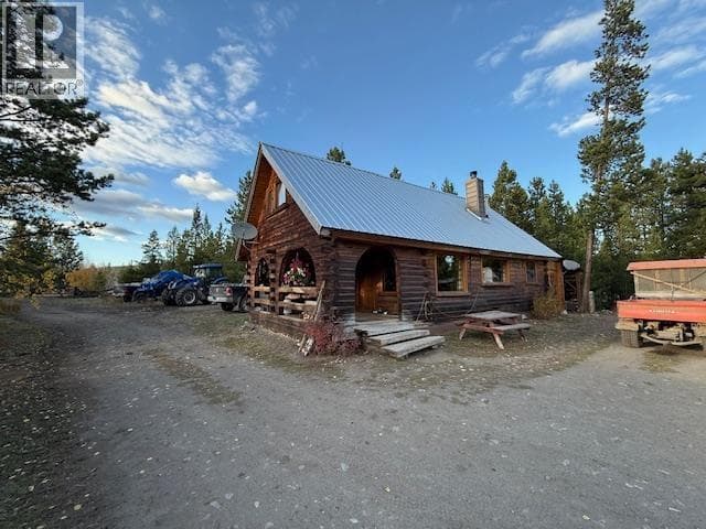 4877 HELLFIRE ROAD — photo 3 of 25