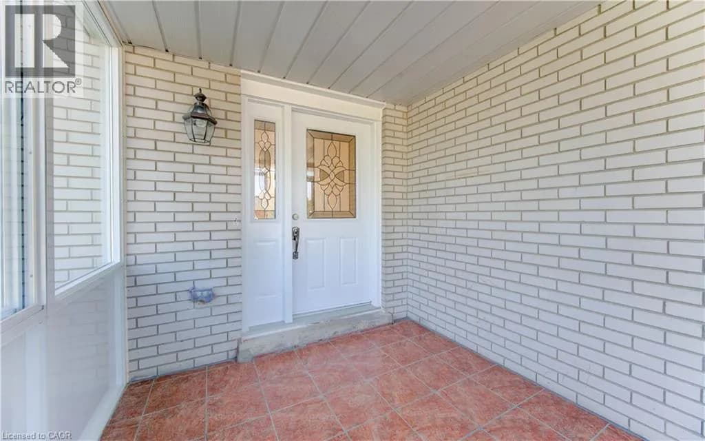 1493 QUEENS Boulevard — photo 3 of 39