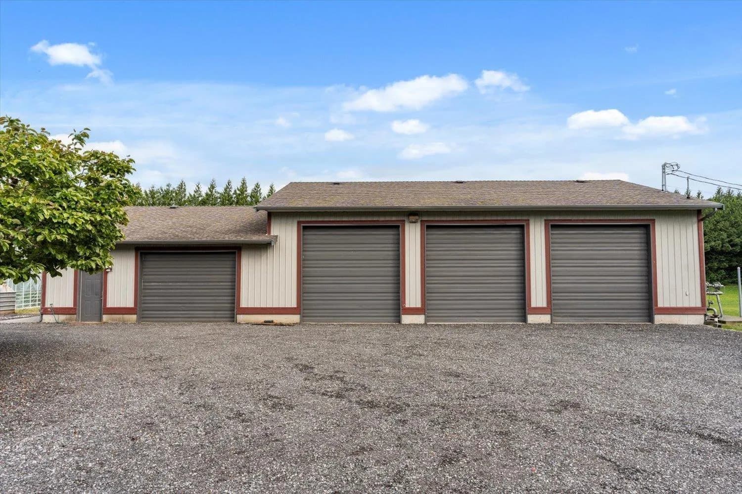 1501 JOHNSON ROAD, Agassiz — photo 2 of 33