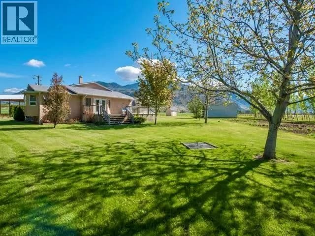 851 KEREMEOS BYPASS Road — photo 5 of 26