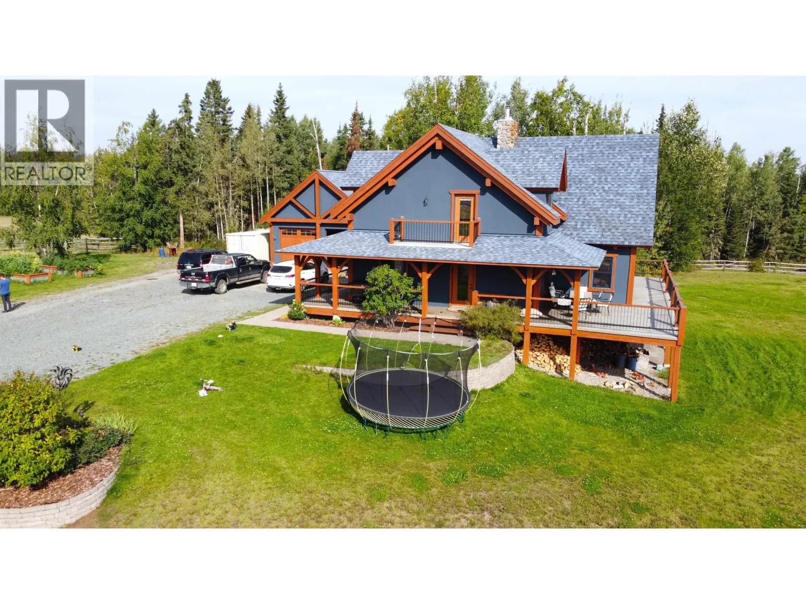 10045 SIX MILE LAKE ROAD — photo 4 of 40
