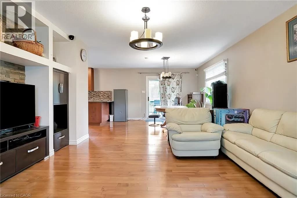 1392 DOON VILLAGE Road — photo 5 of 25