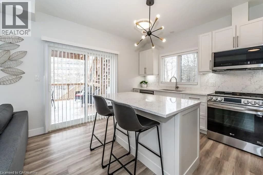 498 KARN Street — photo 5 of 29