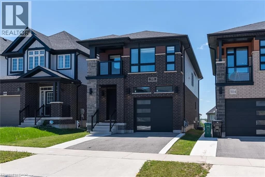 508 NATHALIE Crescent — photo 3 of 49