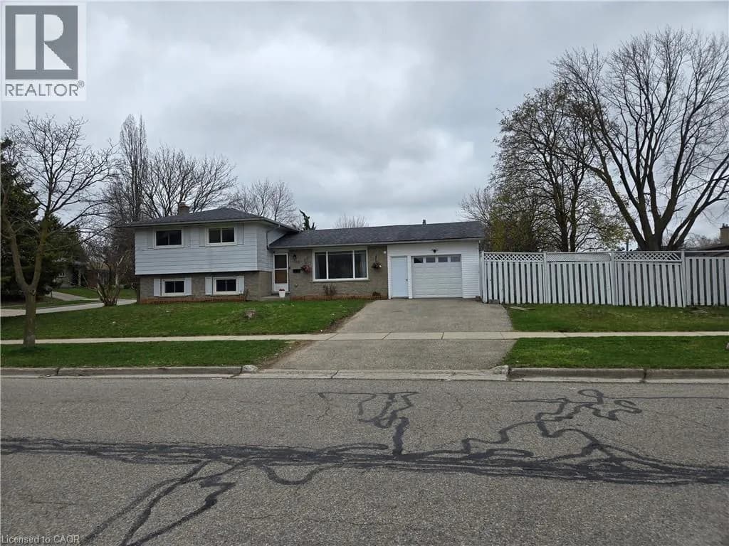 261 OVERLEA Drive — photo 2 of 11