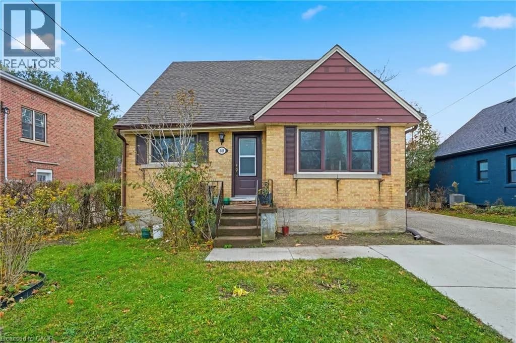 549 WEBER Street E — photo 2 of 33