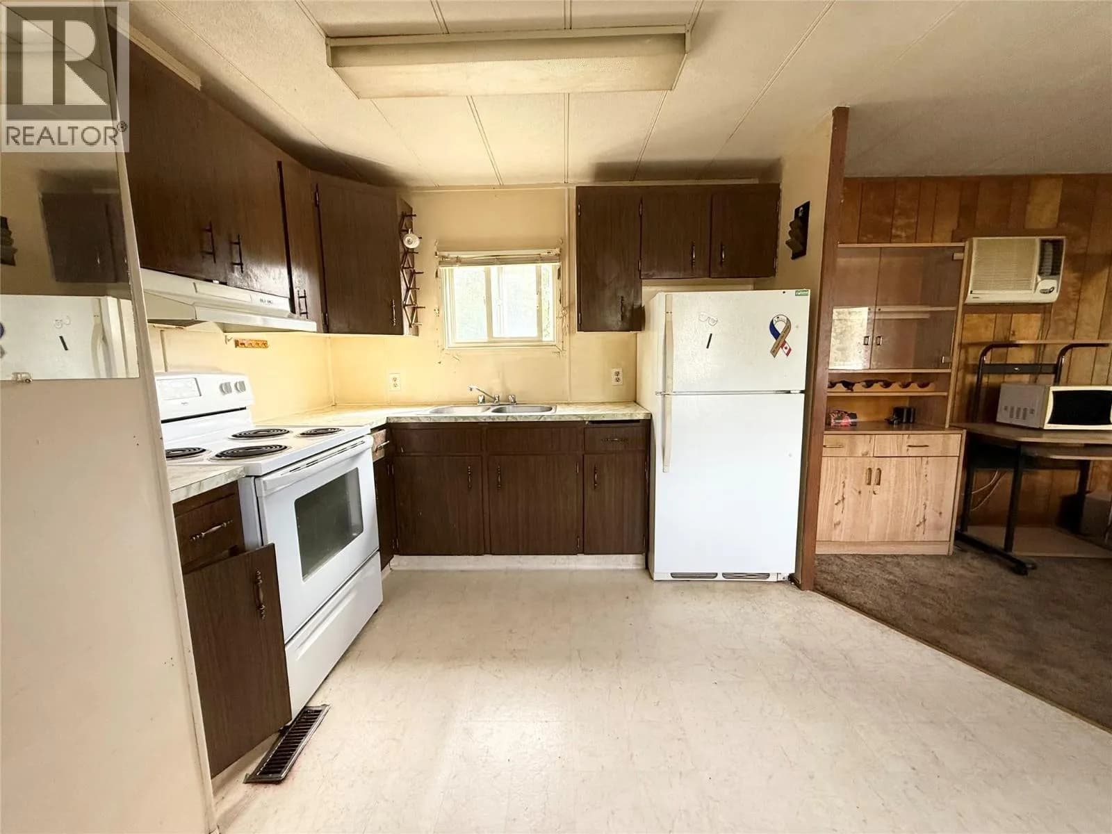 1226 Houston Street — photo 2 of 27