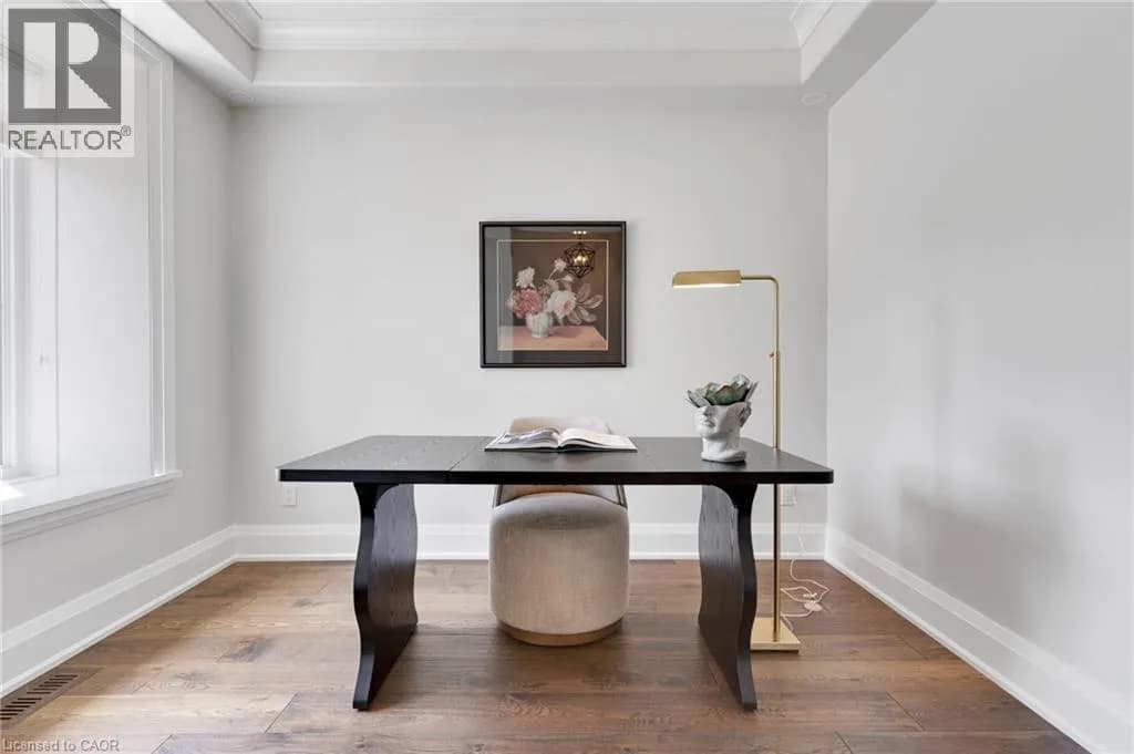 12 GEORGE Street — photo 2 of 35