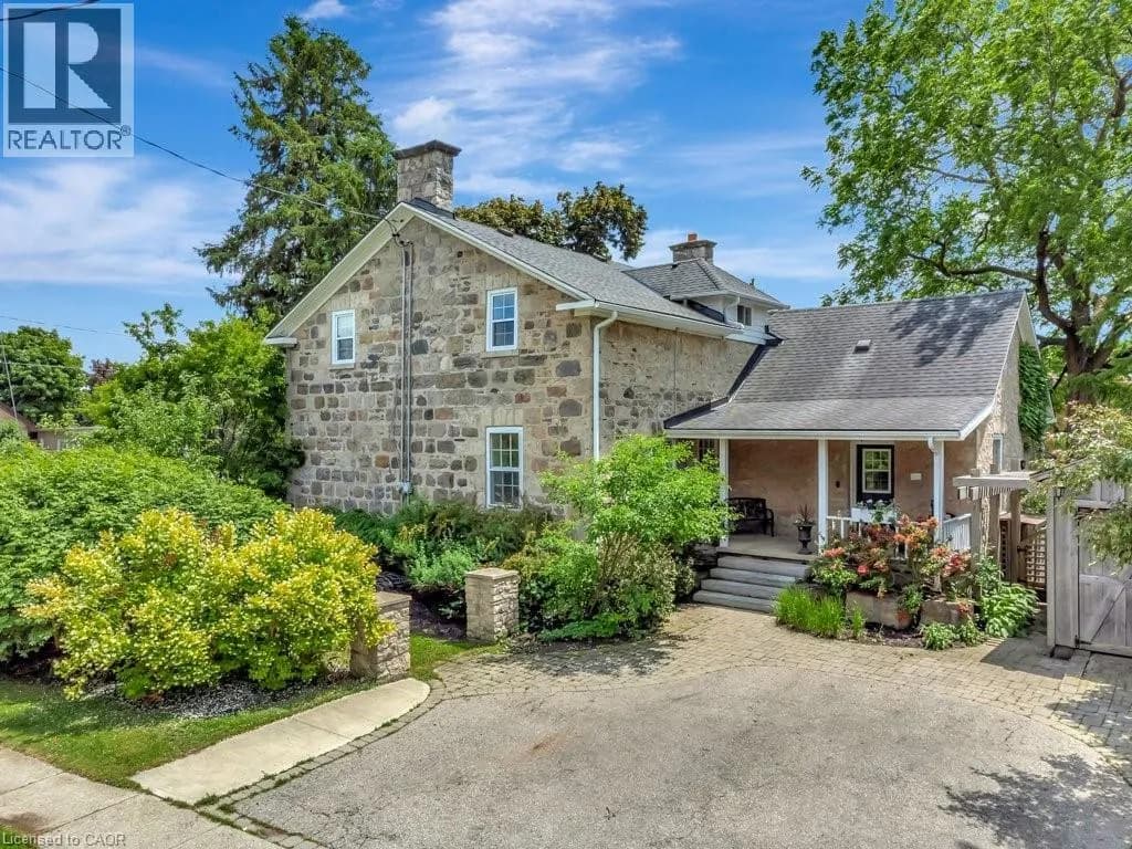 142 GLENMORRIS Street — photo 3 of 49