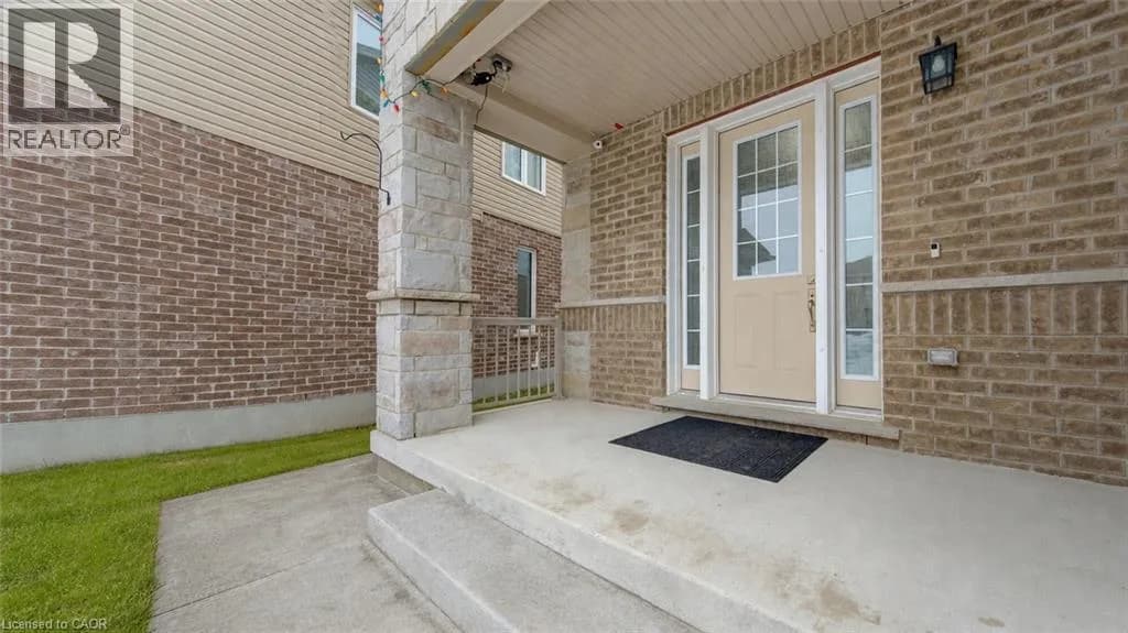 285 SEDGEWOOD Street — photo 2 of 49