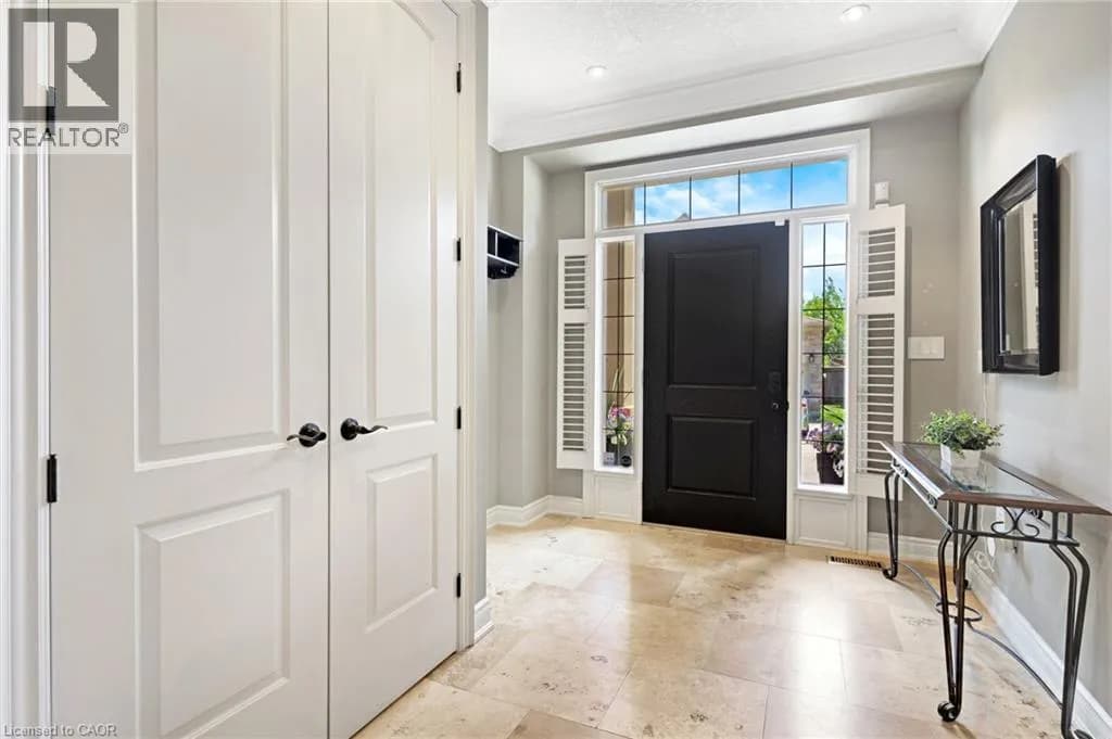 258 EDGEWATER Crescent Unit# 8 — photo 4 of 50
