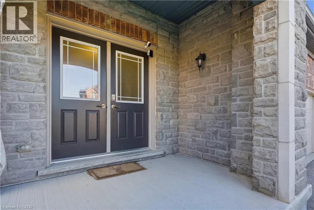 399 RIDEAU RIVER Street — photo 3 of 46