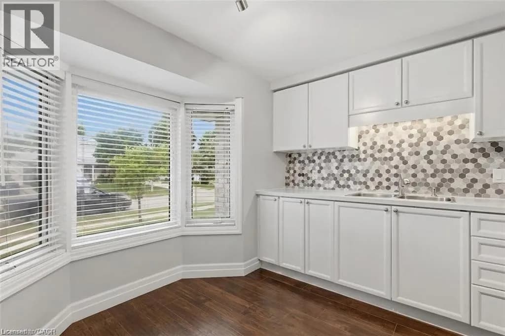 207 B AUBURN Drive — photo 2 of 18
