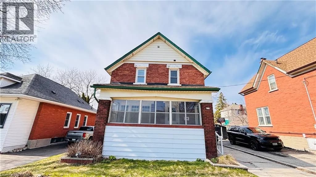 138 GLASGOW Street — photo 3 of 28