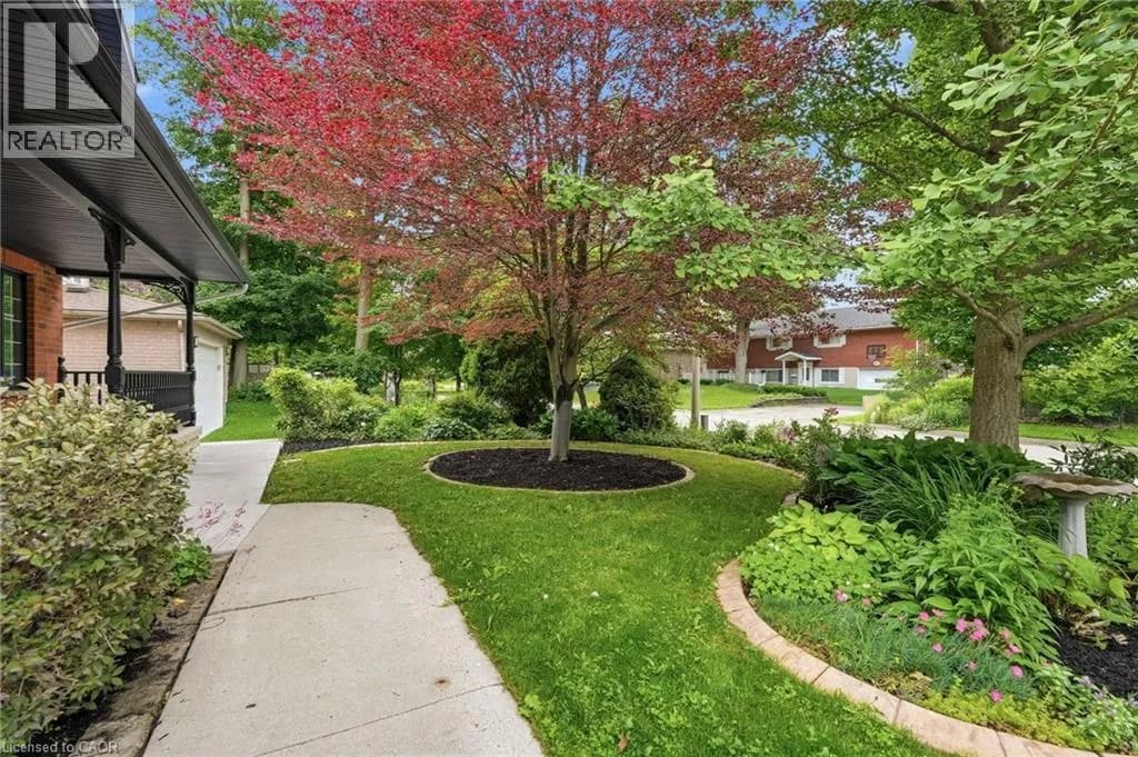 292 THORNCREST Drive — photo 4 of 50