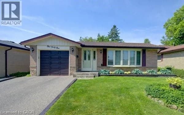 141 HAZELGLEN Drive — photo 3 of 41