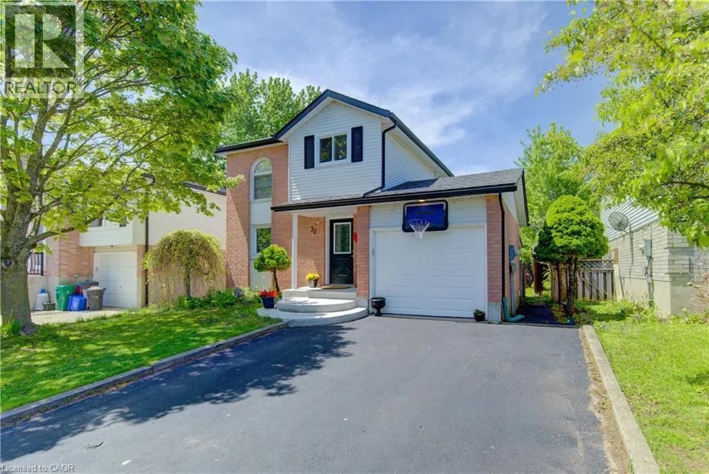 32 ENFIELD Drive — photo 2 of 35