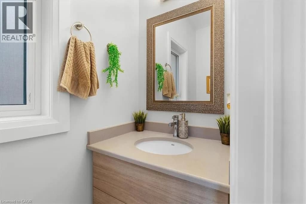 657 BENNINGER Drive — photo 5 of 49