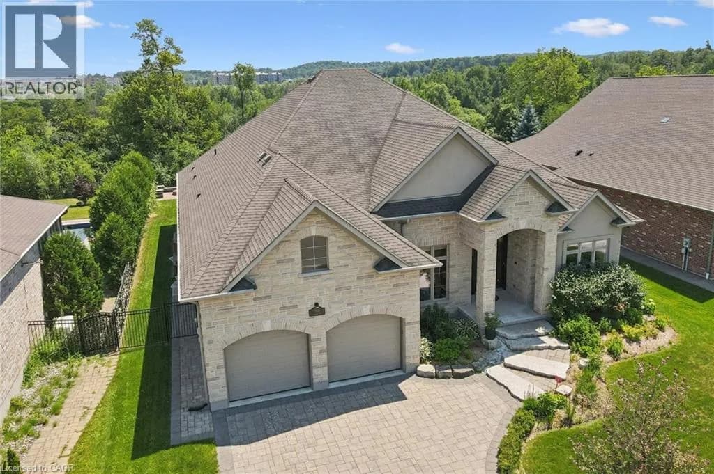 596 REGAL Place