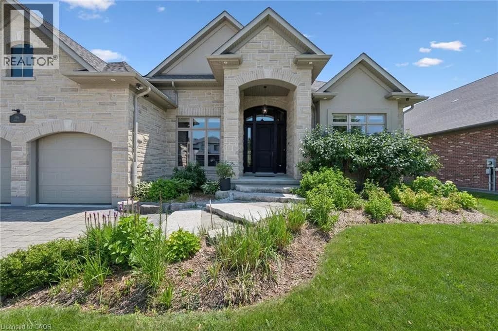 596 REGAL Place — photo 5 of 50