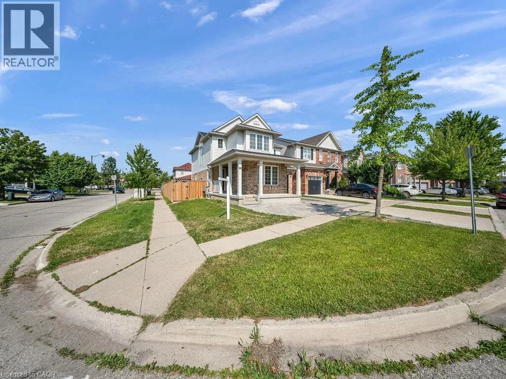39 BAINTREE Way — photo 3 of 49