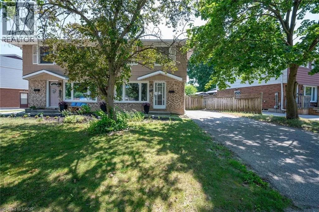 165 SELKIRK Drive — photo 2 of 14
