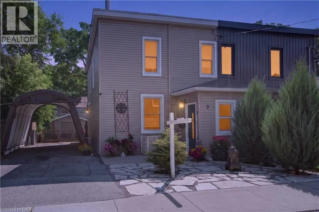 9 DAVIDSON Street — photo 2 of 41