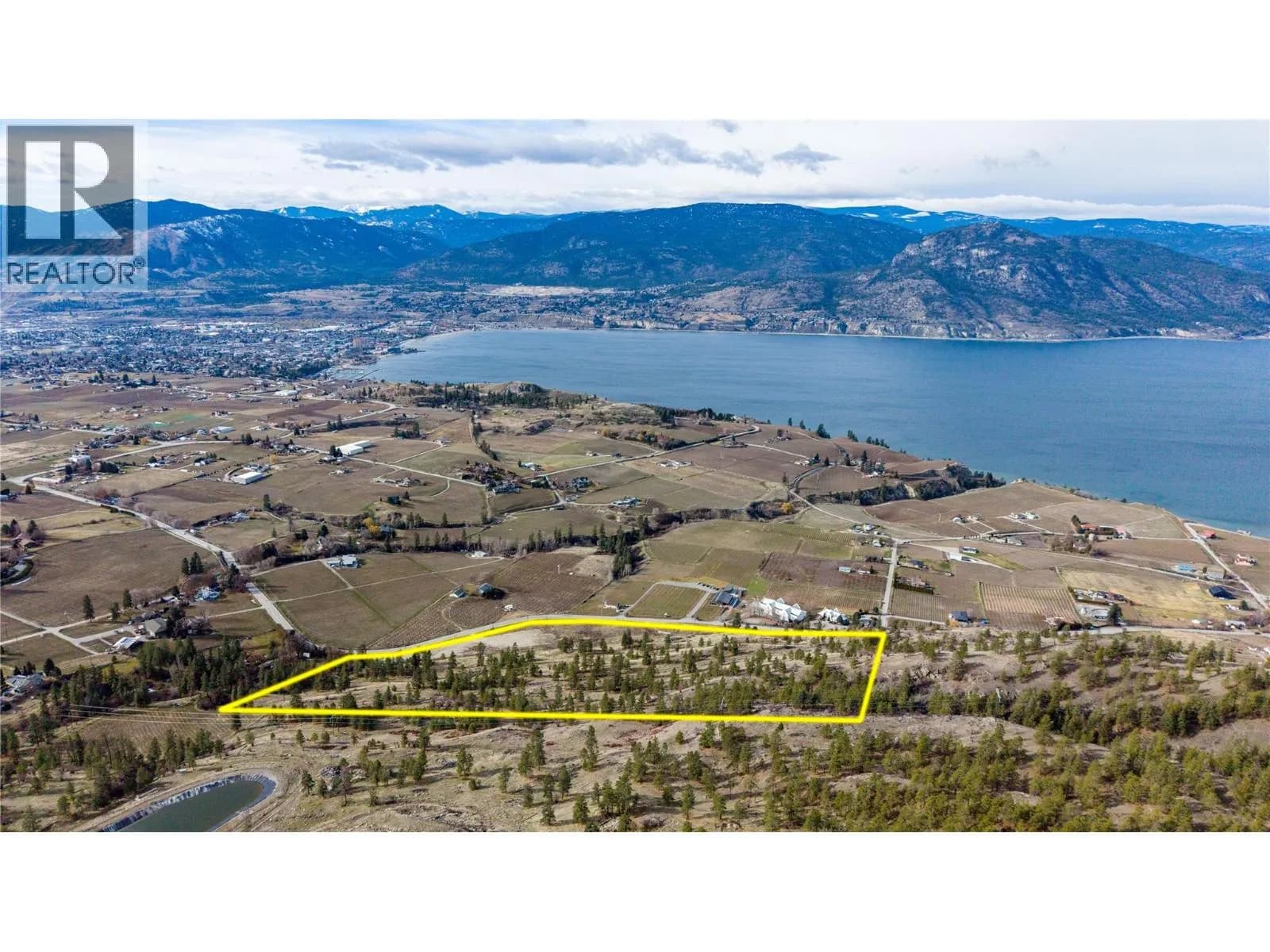 880 Naramata Road — photo 4 of 12