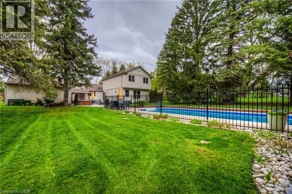 145 RIVERBANK Drive — photo 4 of 42
