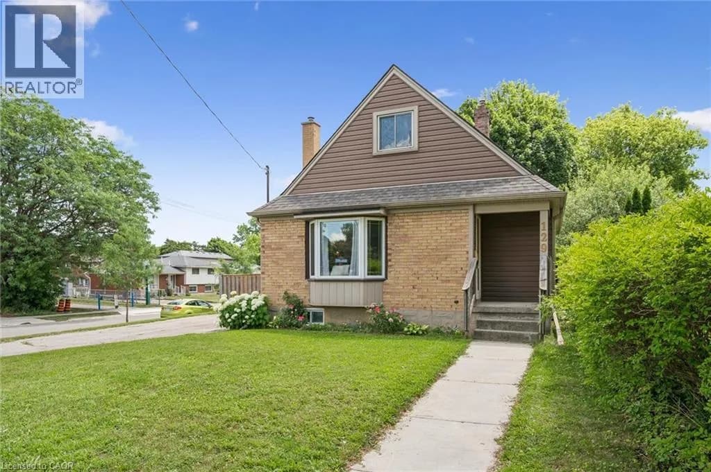 129 FLORENCE Avenue — photo 2 of 40
