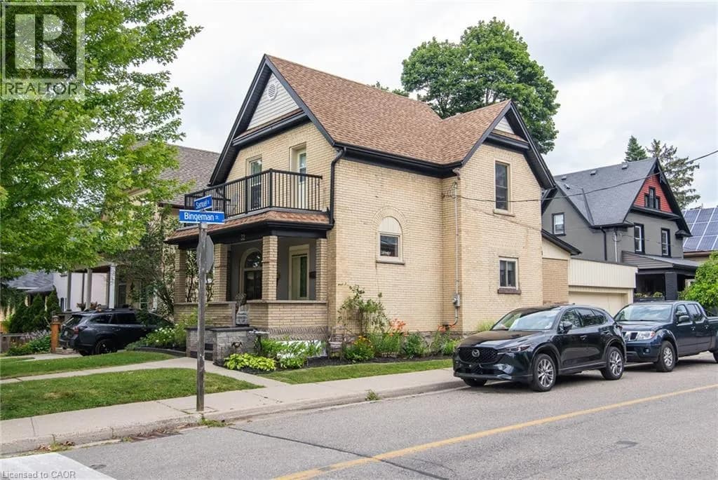 32 SAMUEL Street — photo 3 of 49