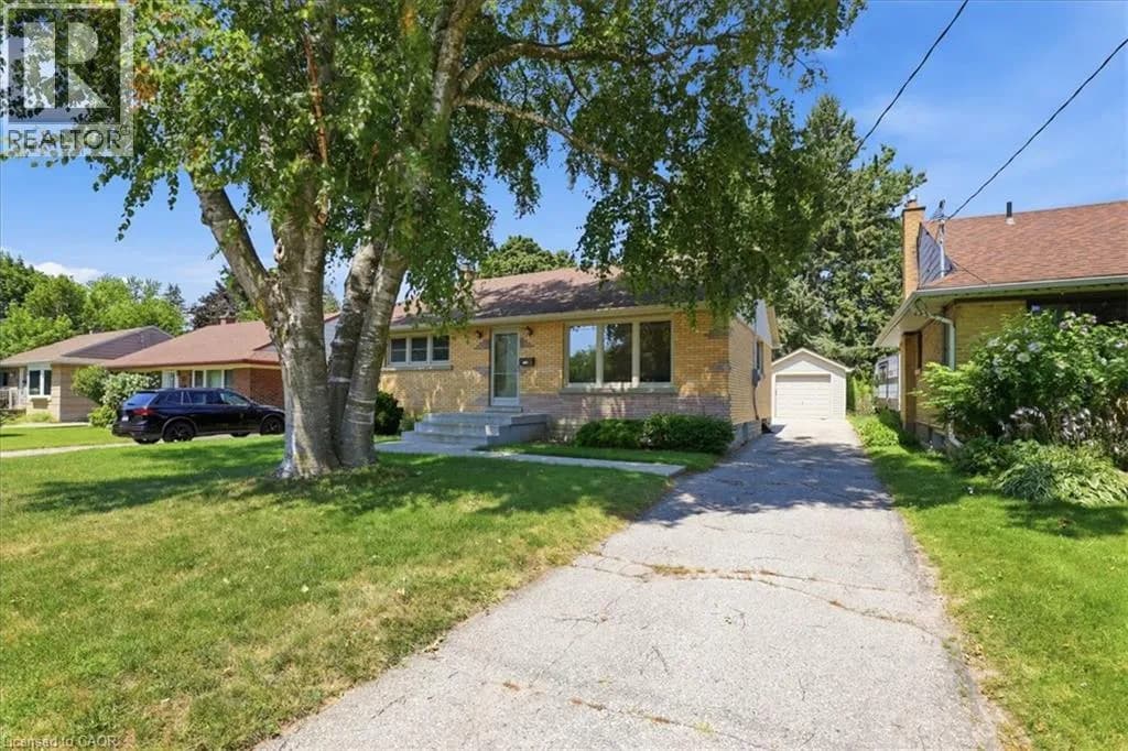 184 MURDOCK Avenue — photo 3 of 43