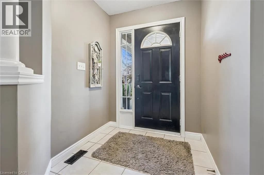 7 HEARTHBRIDGE Street — photo 3 of 40