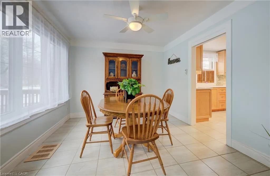 76 BRENTWOOD Avenue — photo 3 of 44