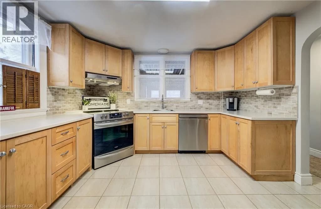 76 BRENTWOOD Avenue — photo 5 of 44