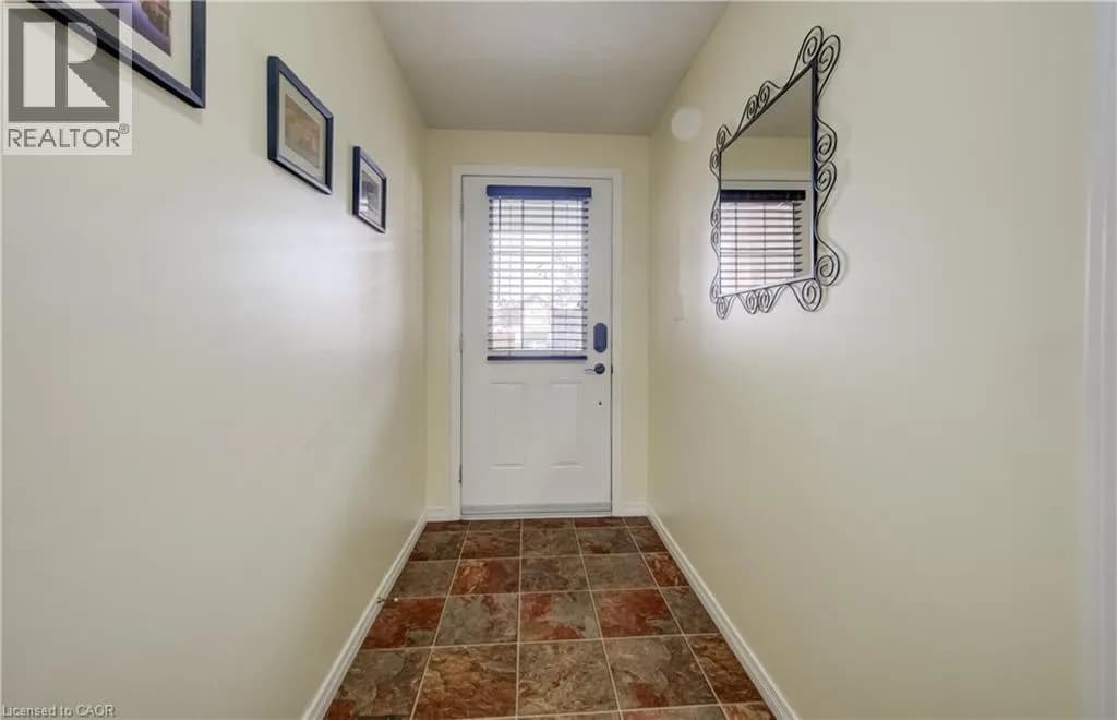 521 SNOWDROP Court — photo 4 of 42