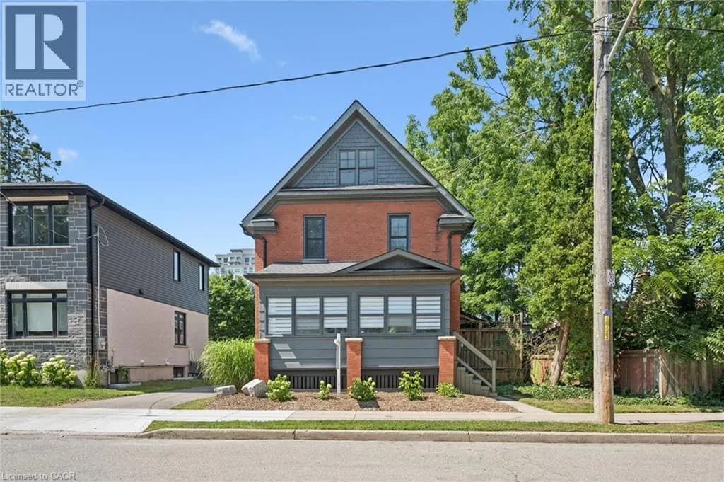 100 DAWSON Street — photo 4 of 42