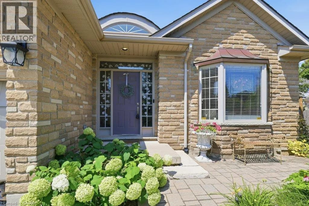 515 BIRCHLEAF Walk — photo 2 of 37