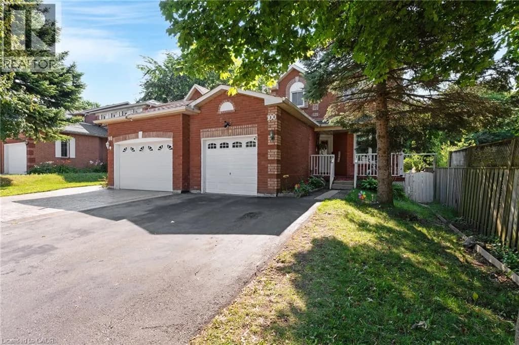 100 ANGLEROCK Drive