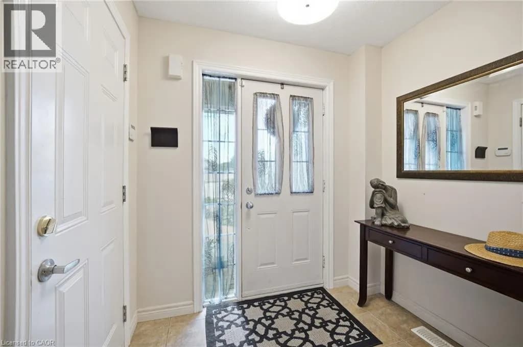 120 YATES Avenue — photo 4 of 50
