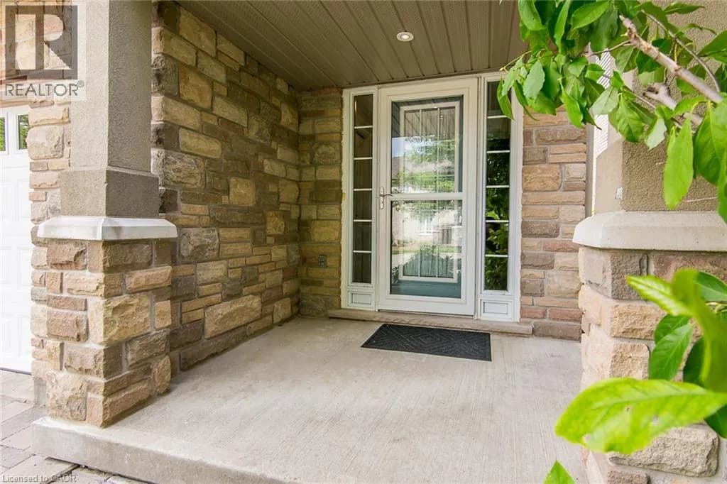 563 WOOLGRASS Avenue — photo 2 of 46