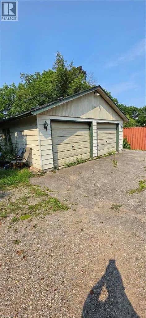 263 MILL Street — photo 4 of 4