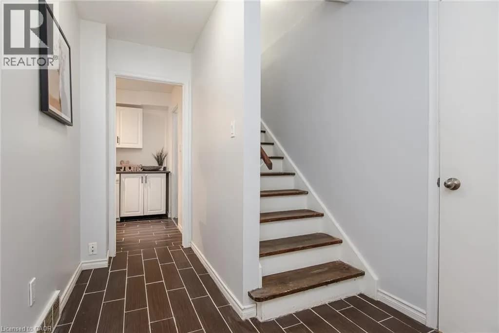503 LONELM Court Unit# A — photo 5 of 48