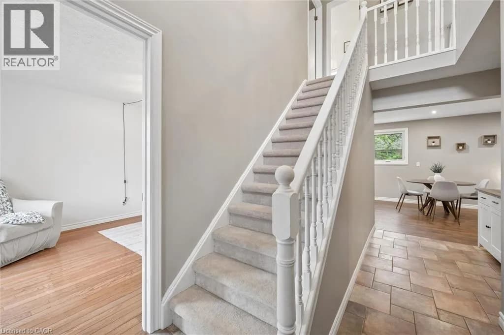 687 CHAMPLAIN Boulevard — photo 5 of 46