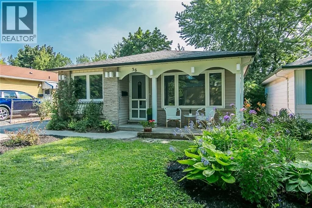 36 AMOS Avenue — photo 4 of 50