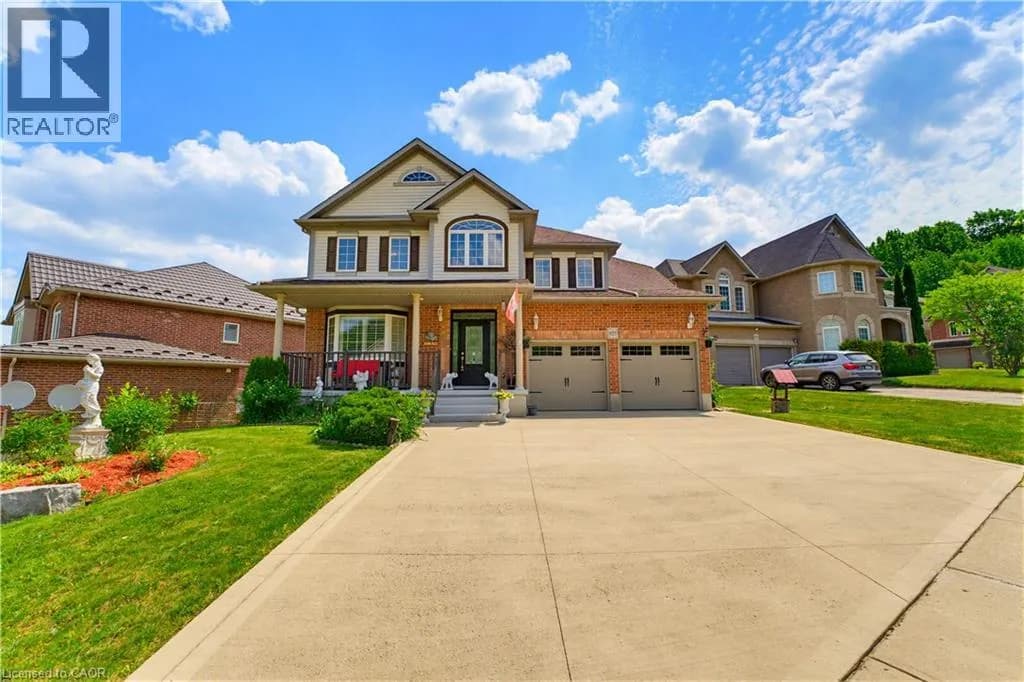 805 MUNICH Circle