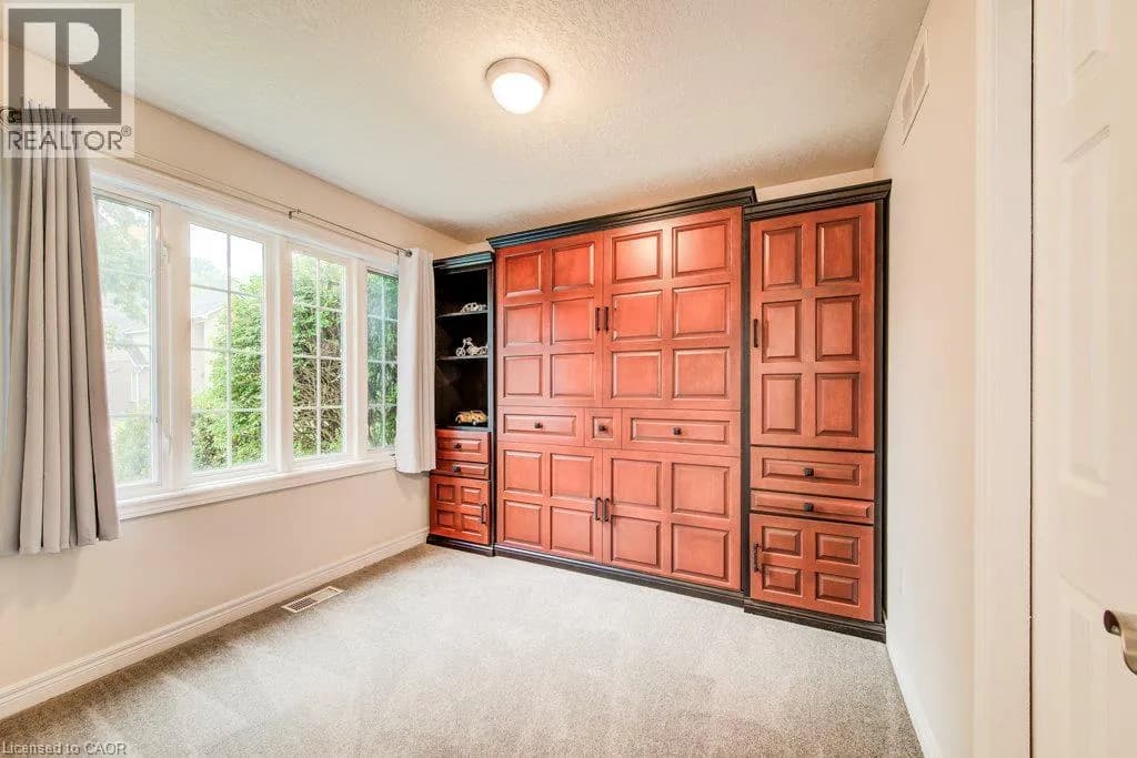 670 SALZBURG Drive — photo 5 of 40