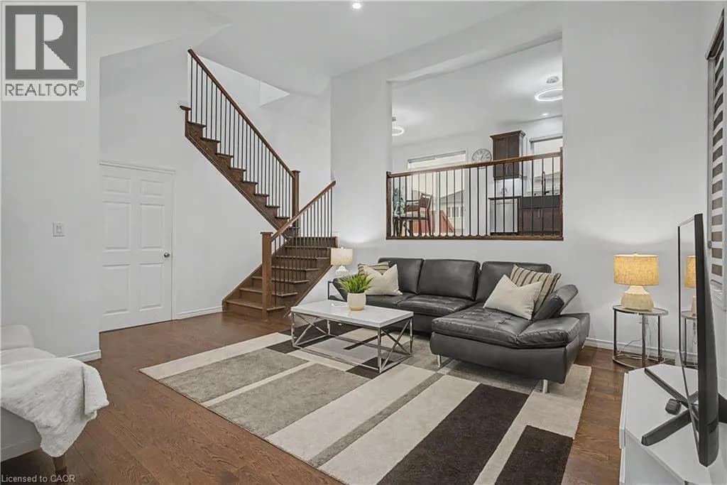 79 BEAUCHAMP Drive — photo 3 of 47