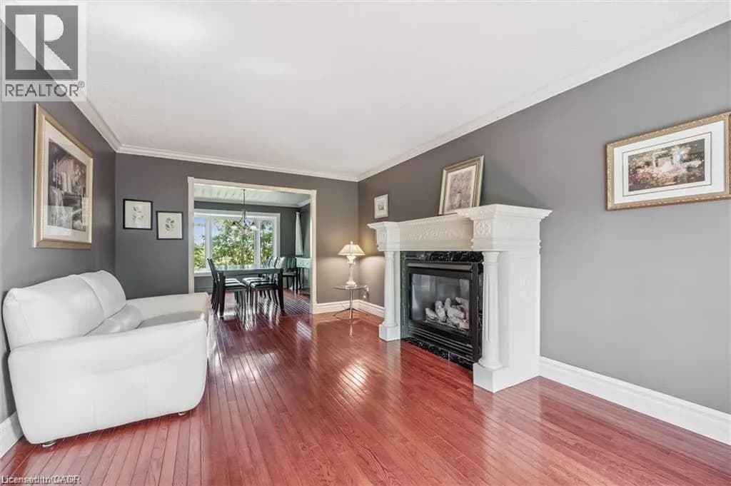 21 TINATAWA Court — photo 4 of 42
